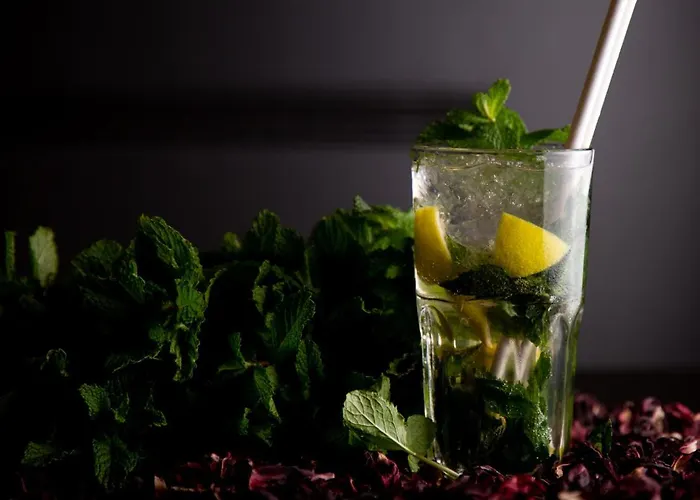 Le Lion D'or Et Restaurant La Table Du Lion Hotel Bayeux