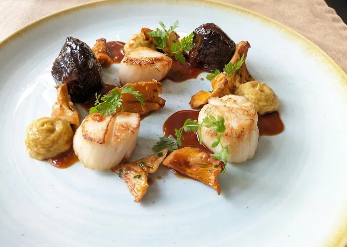 Le Lion D'or Et Restaurant La Table Du Lion 4*