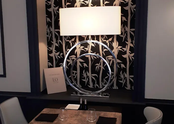 Le Lion D'or Et Restaurant La Table Du Lion