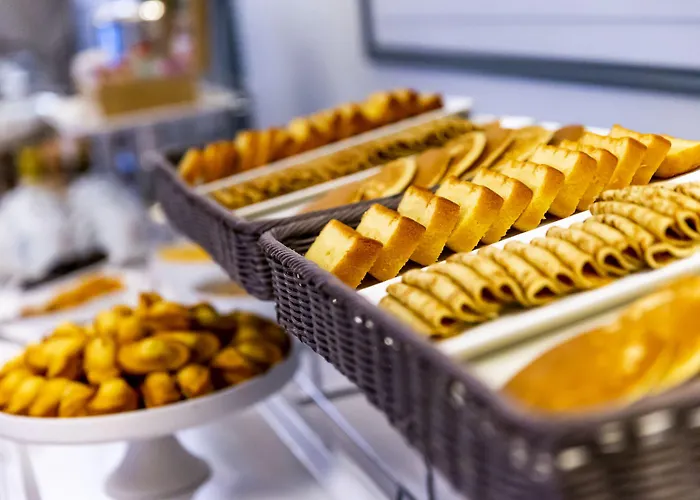 Le Lion D'or Et Restaurant La Table Du Lion