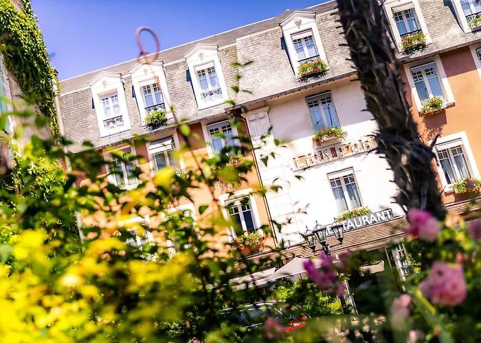 Le Lion D'or Et Restaurant La Table Du Lion 4* Bayeux