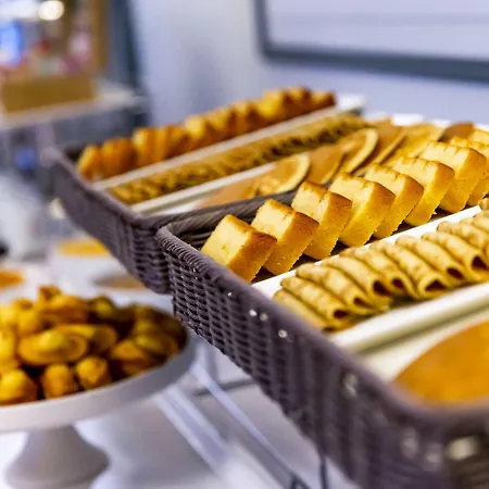 Le Lion D'or Et Restaurant La Table Du Lion