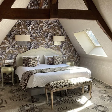 Hotel Le Lion D'or Et Restaurant La Table Du Lion Bayeux